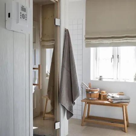 Reetdorf Geltinger Birk Malerhaus Niedermoor * Nieby (Nieby, Schleswig-Flensburg)